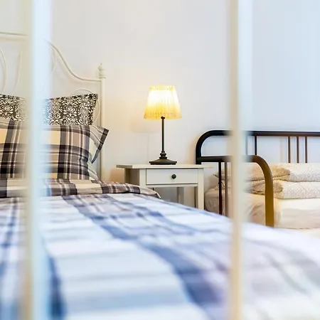 Apartamenty Przy Stonehenge Sosnowiec Esterno foto